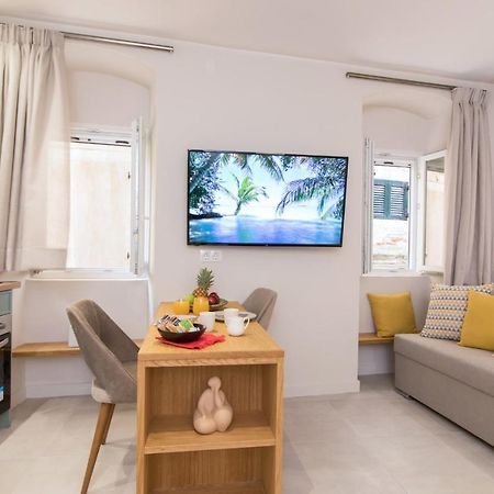 Magnolia Corfu Suite מראה חיצוני תמונה